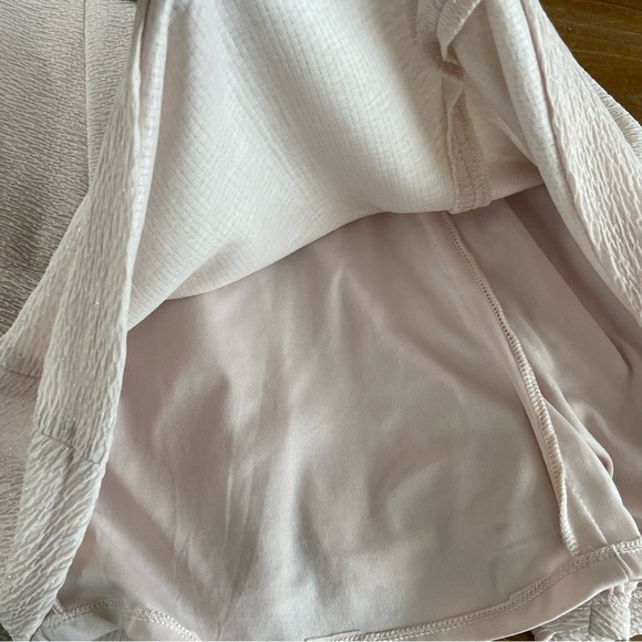 Pretty blush and silvery dress - Picture 7 of 7